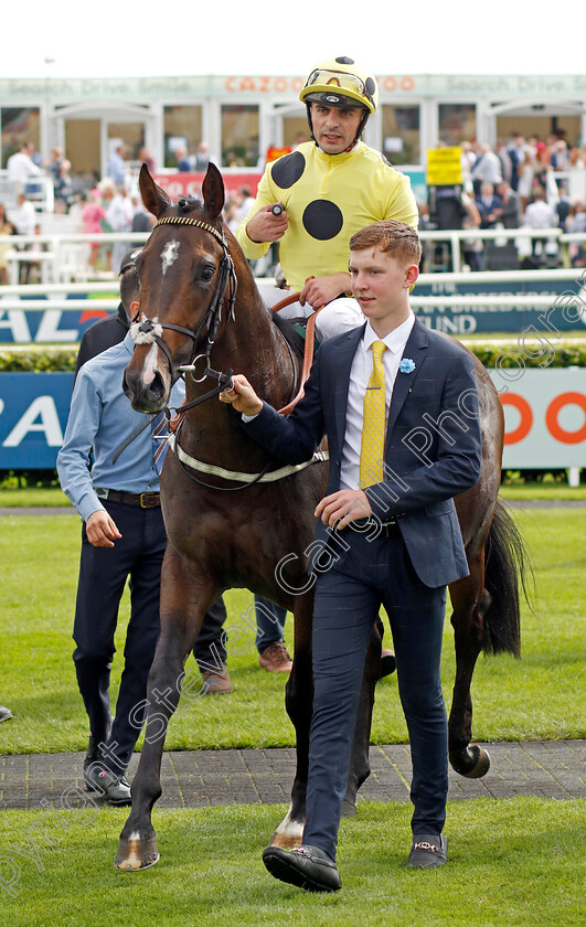 Cold-Case-0002 
 COLD CASE (Andrea Atzeni) winner of The Weatherbys Scientific £300,000 2-y-o Stakes
Doncaster 8 Sep 2022 - Pic Steven Cargill / Racingfotos.com