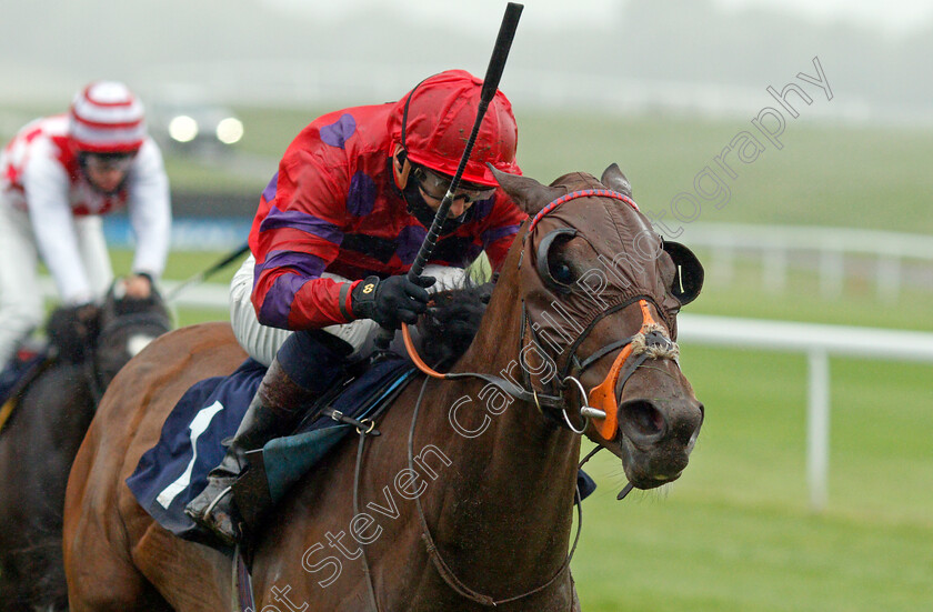 Le-Reveur-0003 
 LE REVEUR (Ryan Tate) wins The Best Free Tips At valuerater.co.uk Handicap
Chepstow 9 Jul 2020 - Pic Steven Cargill / Racingfotos.com