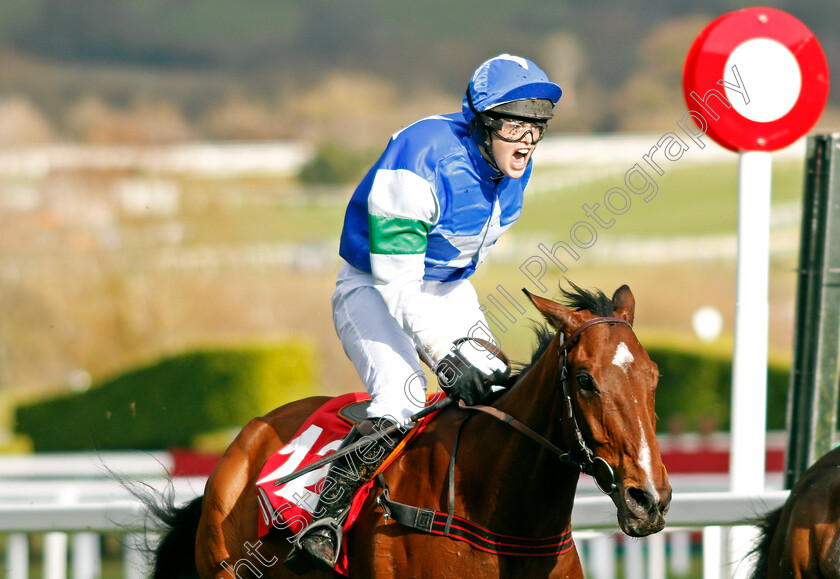 Coo-Star-Sivola-0003 
 COO STAR SIVOLA (Lizzie Kelly) wins The Ultima Handicap Chase Cheltenham 13 Mar 2018 - Pic Steven Carrgill / Racingfotos.com