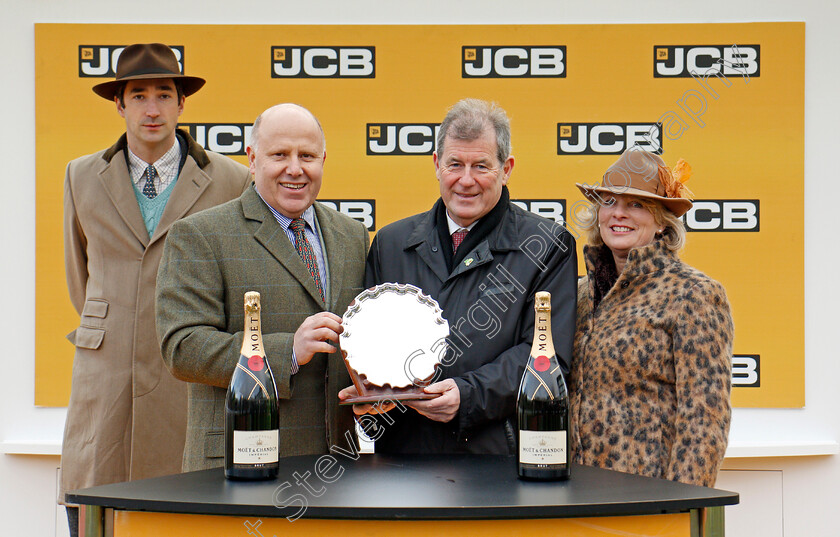 Apple s-Shakira-0009 
 Presentation to J P McManus for The JCB Triumph Trial Juvenile Hurdle won by APPLE'S SHAKIRA Cheltenham 15 Dec 2017 - Pic Steven Cargill / Racingfotos.com