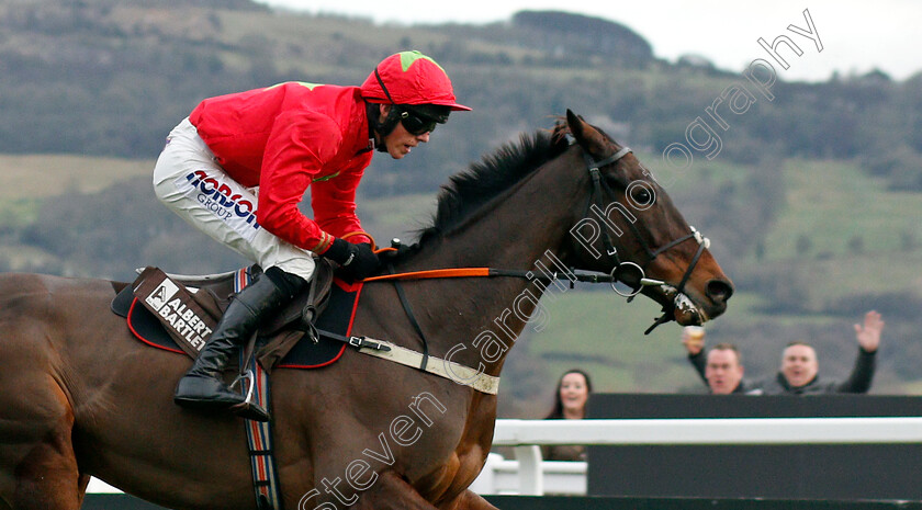 Kilbricken-Storm-0004 
 KILBRICKEN STORM (Harry Cobden) wins The Albert Bartlett Novices Hurdle Cheltenham 16 Dec 2017 - Pic Steven Cargill / Racingfotos.com