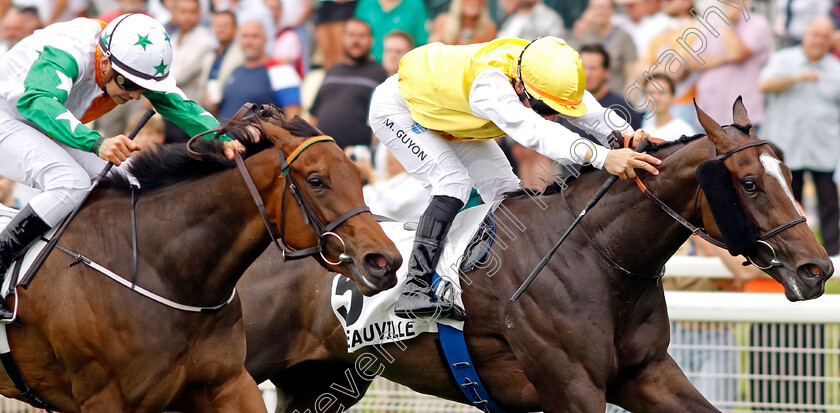 La-Samana-0002 
 LA SAMANA (Maxime Guyon) beats SHAMROCK BREEZE (left) in The Prix de la Vallee d'Auge
Deauville 3 Aug 2024 - Pic Steven Cargill / Racingfotos.com