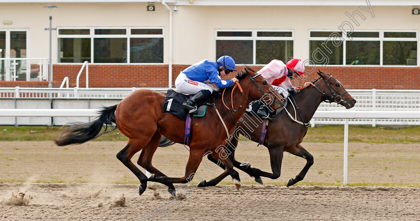 Barging-Thru-0006 
 BARGING THRU (nearside, Hollie Doyle) beats TIPPY TOES (farside) in The tote Placepot First Bet Of The Day EBF Restricted Novice Stakes
Chelmsford 29 Apr 2021 - Pic Steven Cargill / Racingfotos.com