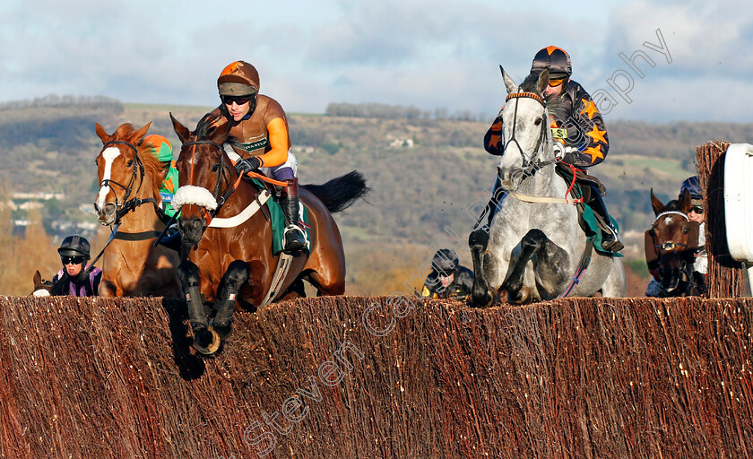 Theatre-Territory-and-Sparkling-River-0001 
 THEATRE TERRITORY (left, Sam Waley-Cohen) jumps with SPARKLING RIVER (right) Cheltenham 15 Dec 2017 - Pic Steven Cargill / Racingfotos.com