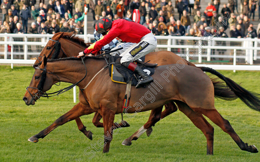 Cogry-0009 
 COGRY (Sam Twiston-Davies) wins The BetVictor Handicap Chase
Cheltenham 13 Dec 2019 - Pic Steven Cargill / Racingfotos.com