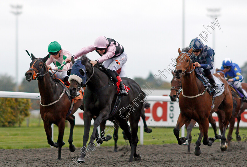 Isntshesomething-0003 
 ISNTSHESOMETHING (Connor Beasley) beats TREAGUS (right) in The Close Brothers Business Finance Handicap Div1 Kempton 11 Oct 2017 - Pic Steven Cargill / Racingfotos.com