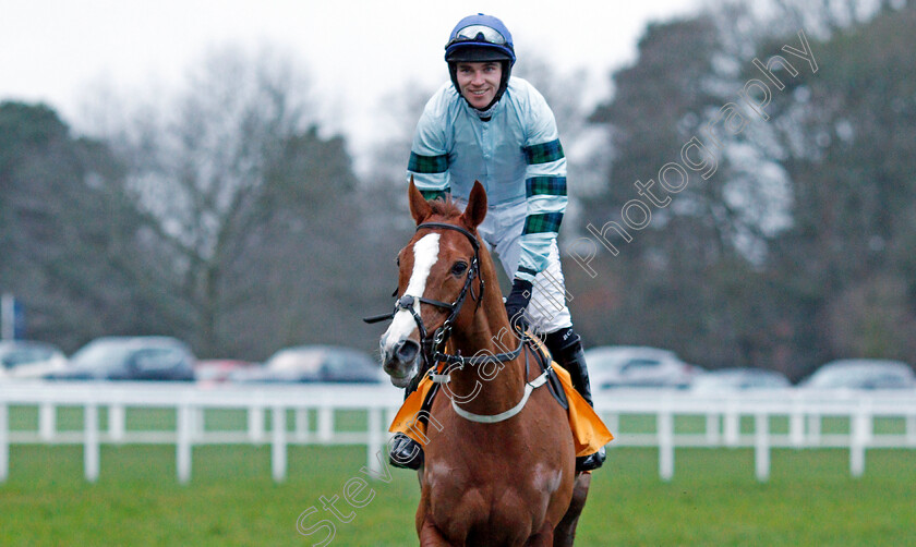 Not-So-Sleepy-0008 
 NOT SO SLEEPY (Jonathan Burke) after The Betfair Exchange Trophy
Ascot 21 Dec 2019 - Pic Steven Cargill / Racingfotos.com