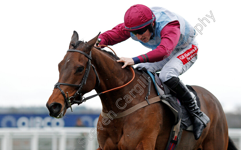 Clondaw-Native-0007 
 CLONDAW NATIVE (Ciaran Gethings) wins The Eventmasters.co.uk Maiden Hurdle Ascot 22 Dec 2017 - Pic Steven Cargill / Racingfotos.com