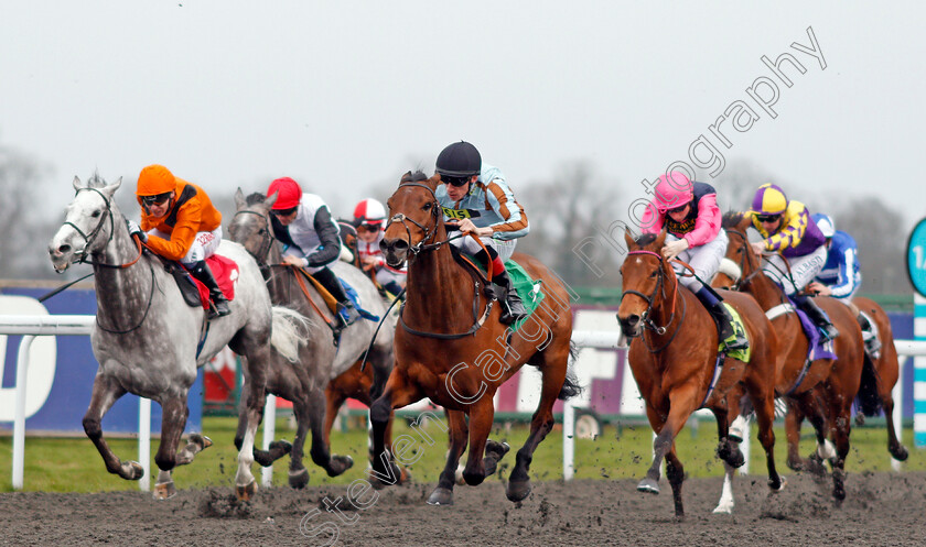 Cayirli-0001 
 CAYIRLI (Shane Kelly) beats CURBYOURENTHUSIASM (left) in The Betfred Watch Sky Sports In Our Shops Queen's Prize Handicap Kempton 7 Apr 2018 - Pic Steven Cargill / Racingfotos.com