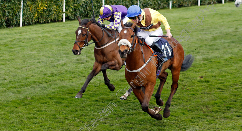 Clansman-0003 
 CLANSMAN (right, Jack Lander) beats MISTER CAMACHO (left) in The Flat Is Back At Doncaster Amateur Jockeys Handicap
Doncaster 2 Apr 2023 - Pic Steven Cargill / Racingfotos.com