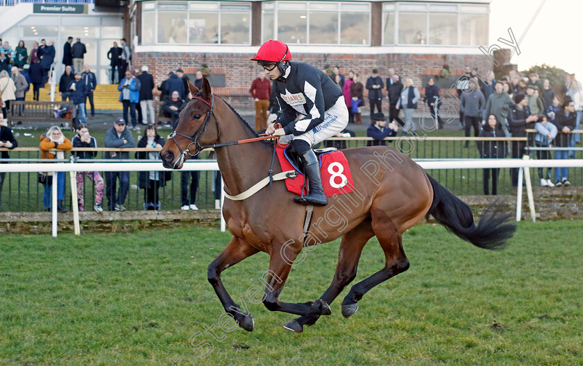 Our-Boy-Stan-0005 
 OUR BOY STAN (Ben Jones) winner of The Ladbrokes Open National Hunt Flat Race
Kempton 22 Feb 2025 - Pic Steven Cargill / Racingfotos.com