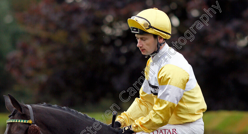 Oisin-Murphy-0001 
 Oisin Murphy, after a winless day
Nottingham 13 Oct 2021 - Pic Steven Cargill / Racingfotos.com