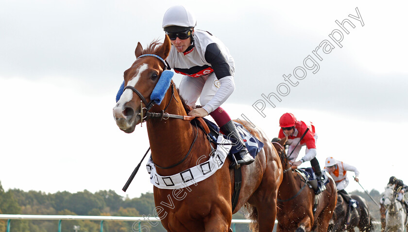 Marion s-Boy-0004 
 MARION'S BOY (Cieren Fallon) wins The Heed Your Hunch At Betway Handicap
Lingfield 28 Oct 2021 - Pic Steven Cargill / Racingfotos.com