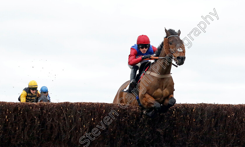 Threeunderthrufive-0001 
 THREEUNDERTHRUFIVE (Harry Cobden) wins The Injured Jockeys Fund Ambassadors Programme Swinley Handicap Chase
Ascot 17 Feb 2024 - Pic Steven Cargill / Racingfotos.com