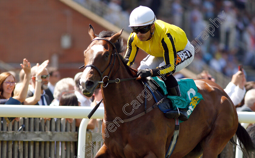 Pretty-Pollyanna-0003 
 PRETTY POLLYANNA (Silvestre De Sousa) wins The Duchess Of Cambridge Stakes
Newmarket 13 Jul 2018 - Pic Steven Cargill / Racingfotos.com