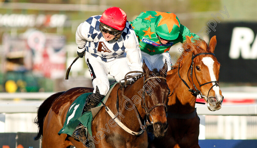 Rathvinden-0005 
 RATHVINDEN (left, Mr P W Mullins) beats MS PARFOIS (right) in The National Hunt Challenge Cup Cheltenham 13 Mar 2018 - Pic Steven Cargill / Racingfotos.com