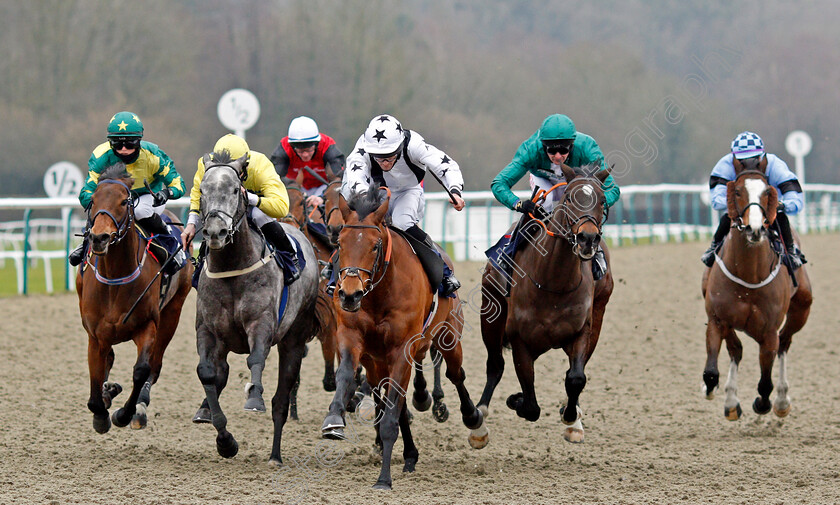 Curtiz-0003 
 CURTIZ (centre, Charlie Bennett) wins The Heed Your Hunch At Betway Handicap
Lingfield 27 Jan 2021 - Pic Steven Cargill / Racingfotos.com