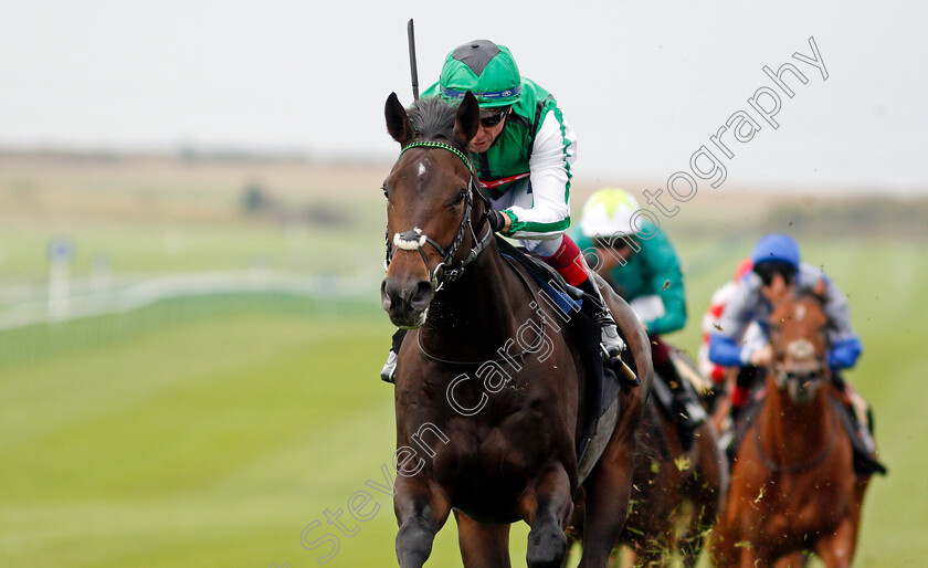 Filistine-0010 
 FILISTINE (Frankie Dettori) wins The 888sport British EBF Novice Stakes Div2
Newmarket 29 Oct 2021 - Pic Steven Cargill / Racingfotos.com