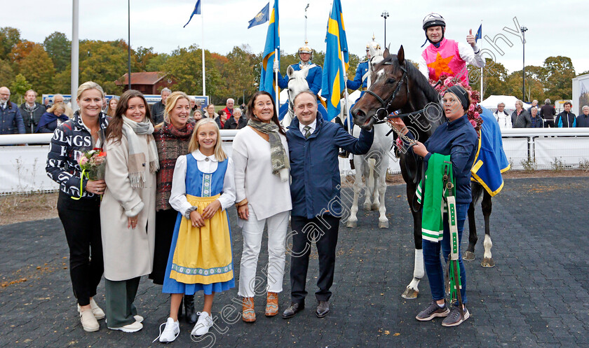 Square-De-Luynes-0015 
 SQUARE DE LUYNES (Robert Havlin) and connections after The Stockholm Cup International
Bro Park, Sweden 22 Sep 2019 - Pic Steven Cargill / Racingfotos.com