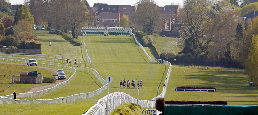 Leicester-0001 
 Racing up the home straight during The leicester-racecourse.co.uk Handicap
Leicester 24 Apr 2021 - Pic Steven Cargill / Racingfotos.com