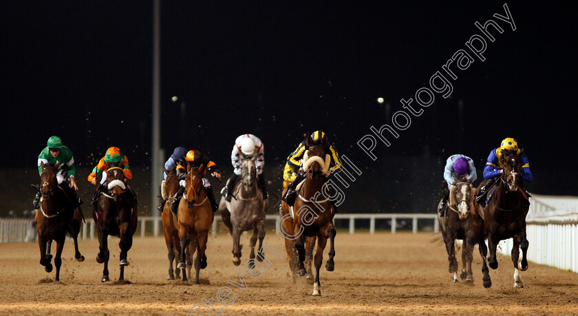 Zoffany-Bay-0001 
 ZOFFANY BAY (centre, Kieran O'Neill) wins The Bet toteWIN At betfred.com Handicap Chelmsford 7 Dec 2017 - Pic Steven Cargill / Racingfotos.com