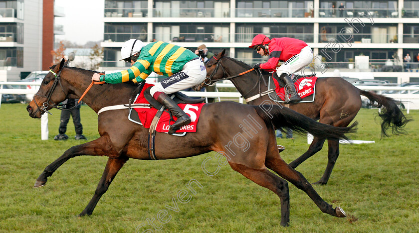 Epatante-0004 
 EPATANTE (Aidan Coleman) wins The Ladbrokes Intermediate Limited Handicap Hurdle
Newbury 30 Nov 2019 - Pic Steven Cargill / Racingfotos.com