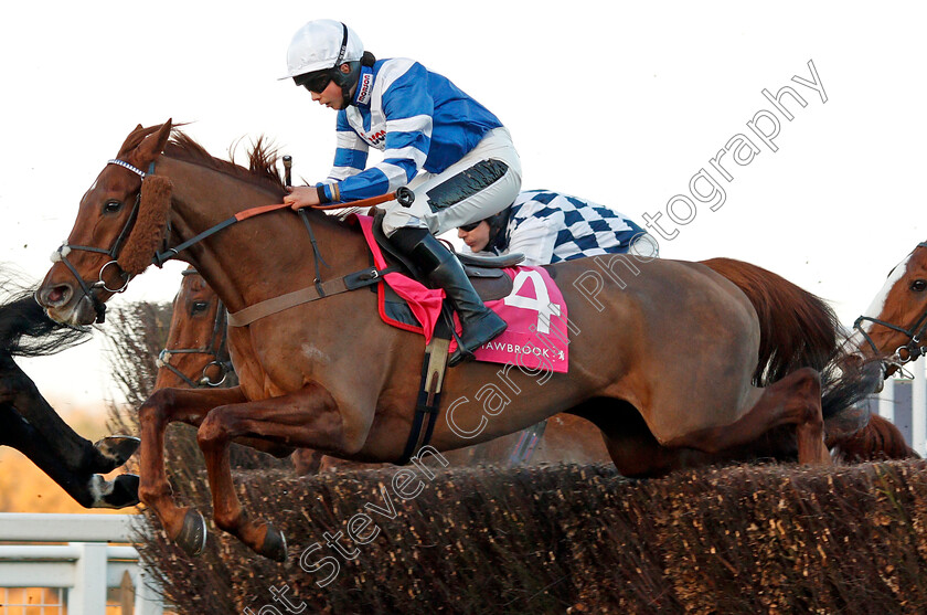 San-Benedeto-0001 
 SAN BENEDETO (Bryony Frost) Ascot 25 Nov 2017 - Pic Steven Cargill / Racingfotos.com