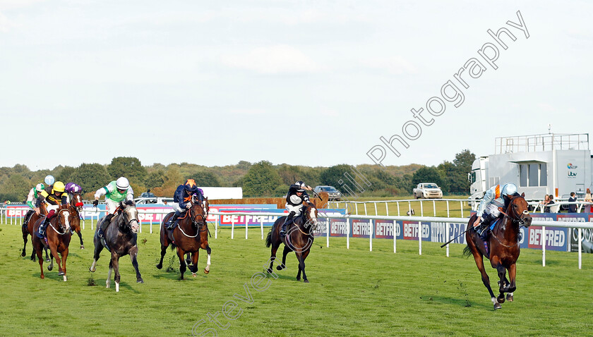 Red-Zone-Hero-0006 
 RED ZONE HERO (Ryan Moore) wins The Hippo Clean Edge Masking Tape Confined Nursery
Doncaster 15 Sep 2023 - Pic Steven Cargill / Racingfotos.com