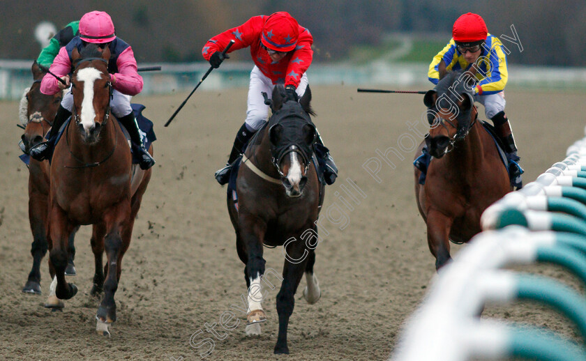 Perfect-Symphony-0002 
 PERFECT SYMPHONY (centre, Oliver Stammers) beats KATH'S LUSTRE (right) and ASK THE GURU (left) in The Betway Apprentice Handicap
Lingfield 10 Jan 2020 - Pic Steven Cargill / Racingfotos.com