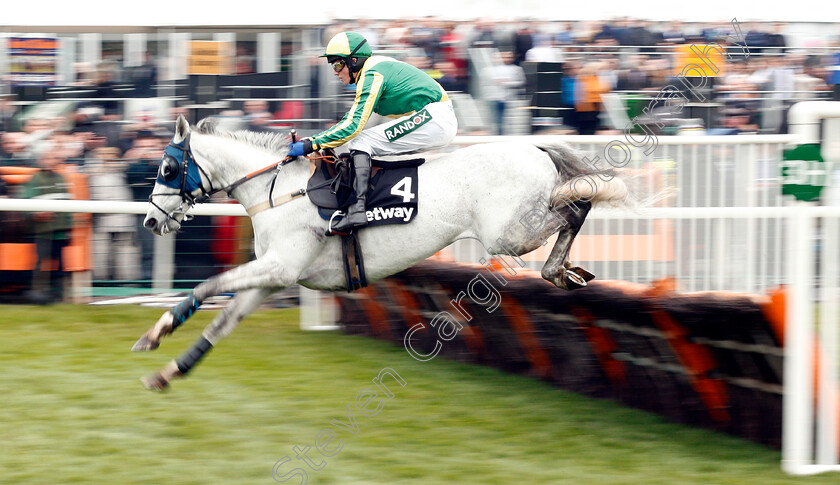 Diakali-0001 
 DIAKALI (Joshua Moore) Aintree 12 Apr 2018 - Pic Steven Cargill / Racingfotos.com