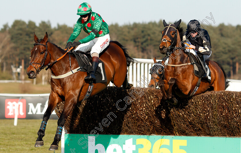 Dallas-Cowboy-0001 
 DALLAS COWBOY (Henry Brooke)
Market Rasen 19 Apr 2021 - Pic Steven Cargill / Racingfotos.com