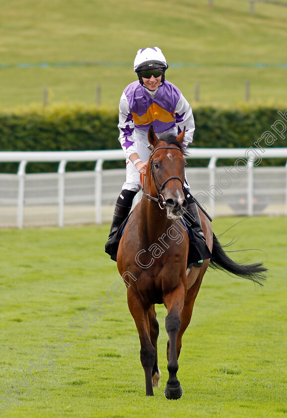 Kinross-0008 
 KINROSS (Rossa Ryan) after The Unibet Lennox Stakes
Goodwood 27 Jul 2021 - Pic Steven Cargill / Racingfotos.com