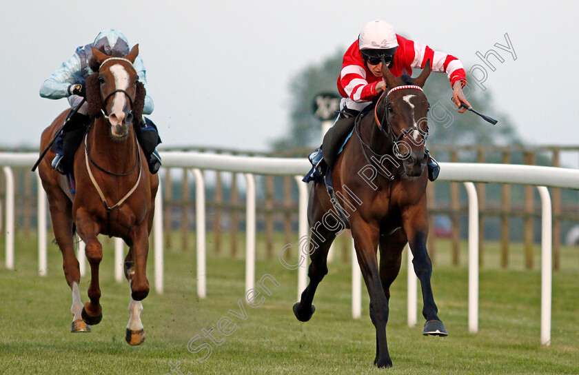 Summer s-Knight-0005 
 SUMMER'S KNIGHT (right, Luke Morris) beats LADY ELYSIA (left) in The Follow At The Races On Twitter Handicap
Bath 23 Jun 2021 - Pic Steven Cargill / Racingfotos.com