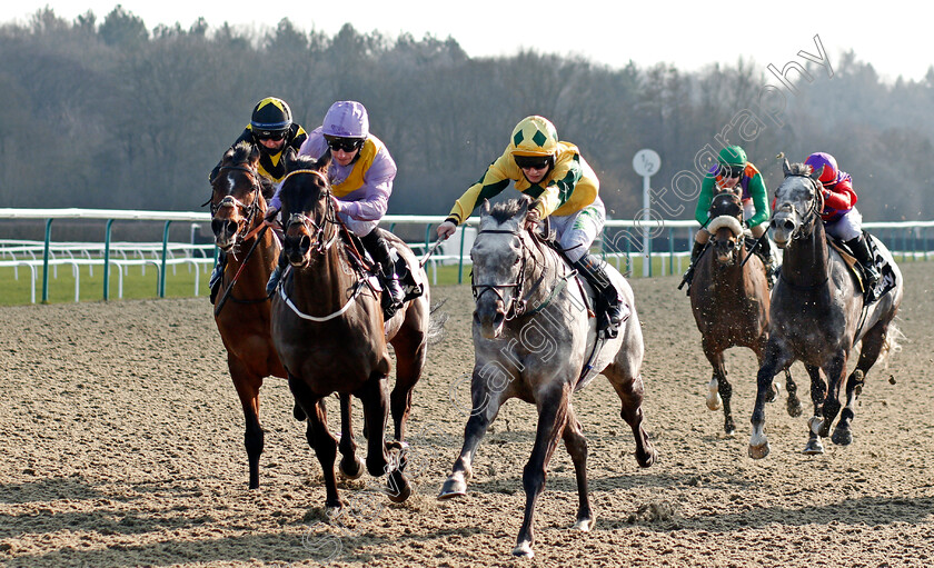 Lord-Riddiford-0002 
 LORD RIDDIFORD (centre, Jason Hart) wins The Betway Hever Sprint Stakes
Lingfield 27 Feb 2021 - Pic Steven Cargill / Racingfotos.com