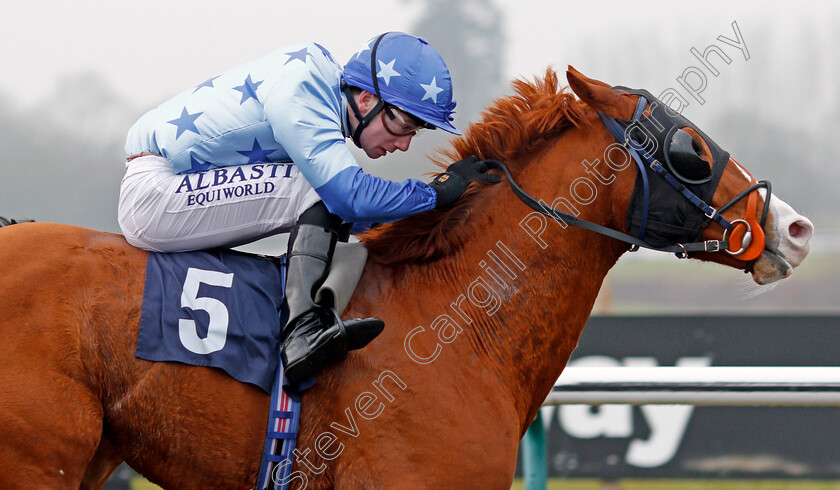 Swift-Approval-0008 
 SWIFT APPROVAL (Oisin Murphy) wins The Play Starburst Slot At sunbets.co.uk/vegas Handicap Lingfield 12 Jan 2018 - Pic Steven Cargill / Racingfotos.com