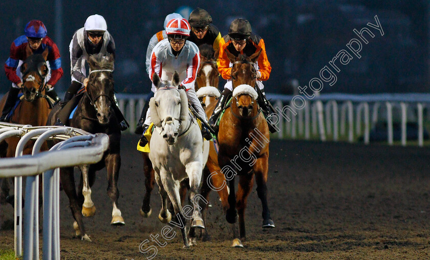 Baldomero-0004 
 BALDOMERO (right, Luke Morris) tracks leader RESTORER (Georgia King) on his way to winning The Unibet Horserace Betting Operator Of The Year Handicap
Kempton 2 Mar 2022 - Pic Steven Cargill / Racingfotos.com