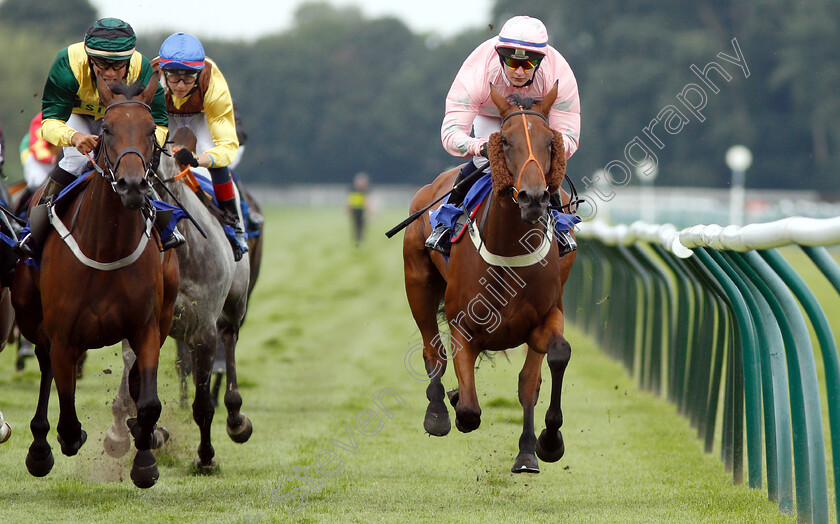 Destinys-Rock-0005 
 DESTINYS ROCK (right, Cieren Fallon) beats APACHE BLAZE (left) in The Mansionbet Training Series Apprentice Handicap
Nottingham 16 Jul 2019 - Pic Steven Cargill / Racingfotos.com