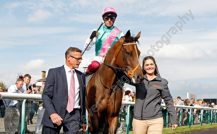 Haskoy-0001 
 HASKOY (Frankie Dettori)
Doncaster 11 Sep 2022 - Pic Steven Cargill / Racingfotos.com