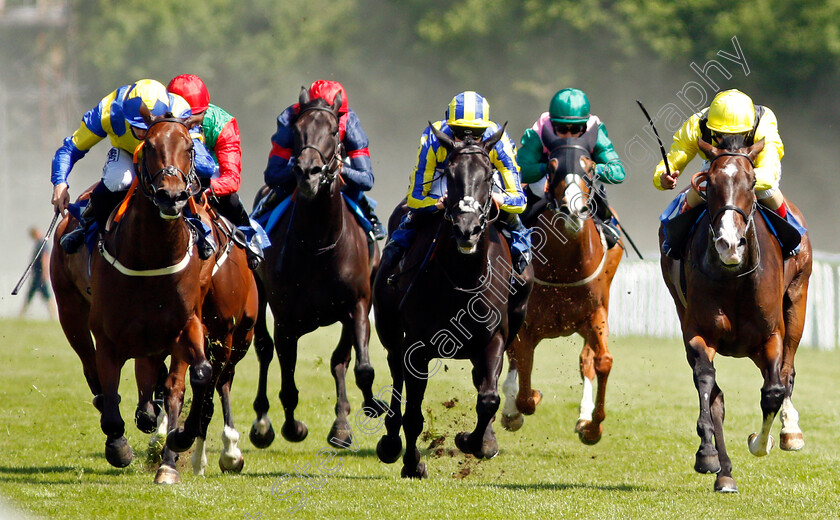 Ascraeus-0003 
 ASCRAEUS (left, David Probert) beats MORROOJ (right) in The Download The Mansionbet App Fillies Handicap
Salisbury 8 Jun 2021 - Pic Steven Cargill / Racingfotos.com