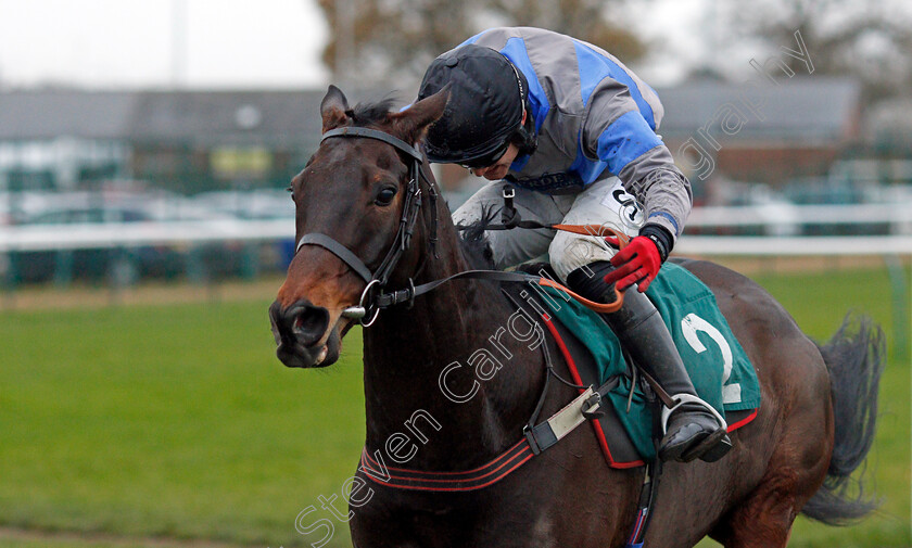 Pemberley-0001 
 PEMBERLEY (Tom Bellamy) wins The M-Tec Consulting Group Handicap Chase
Warwick 9 Dec 2021 - Pic Steven Cargill / Racingfotos.com