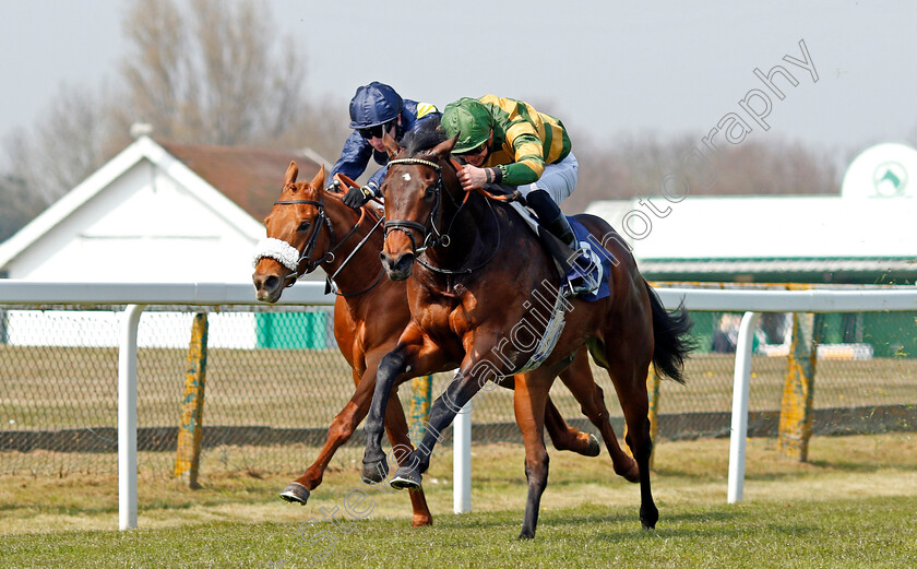 Second-Wind-0002 
 SECOND WIND (right, James Doyle) beats ROBASTA (left) in The British Stallion Studs EBF Maiden Stakes
Yarmouth 20 Apr 2021 - Pic Steven Cargill / Racingfotos.com