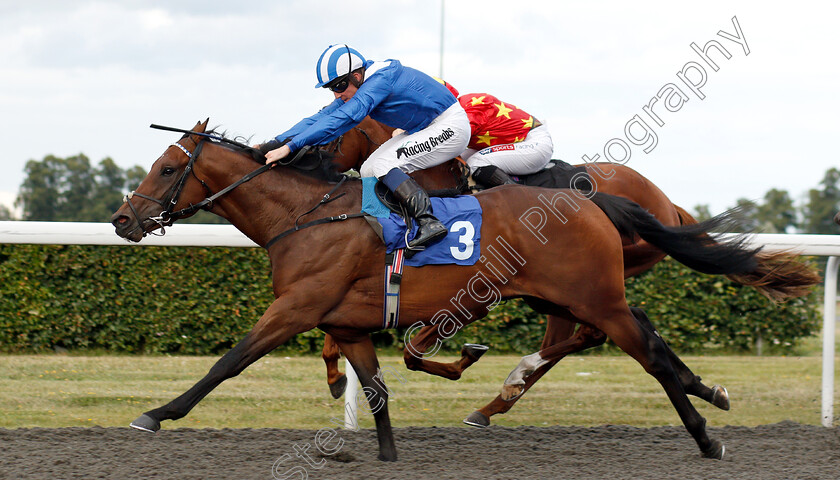 Eshaasy-0006 
 ESHAASY (Jim Crowley) wins The Matchbook British Stallion Studs EBF Novice Stakes
Kempton 7 Aug 2019 - Pic Steven Cargill / Racingfotos.com