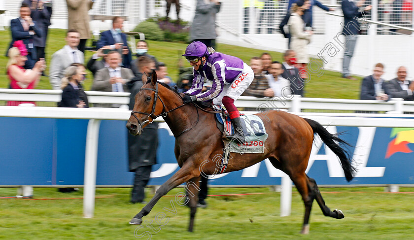 Snowfall-0006 
 SNOWFALL (Frankie Dettori) wins The Cazoo Oaks
Epsom 4 Jun 2021 - Pic Steven Cargill / Racingfotos.com