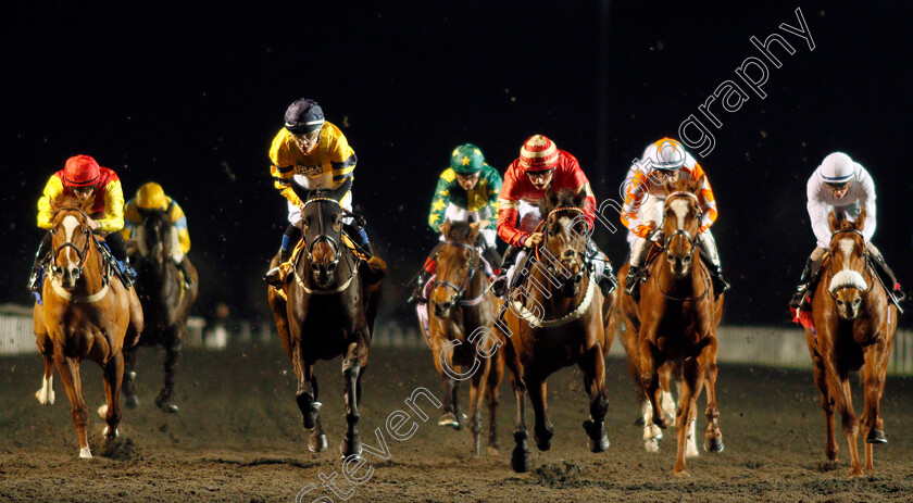 Queen-Constantine-0004 
 QUEEN CONSTANTINE (2nd left, Gaia Boni) beats EXCEEDING POWER (centre) and TOROCHICA (2nd right) in The 32Red.com Handicap
Kempton 27 Nov 2019 - Pic Steven Cargill / Racingfotos.com