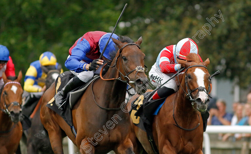 Le-Mans-0002 
 LE MANS (left, Sean Levey) beats FLEURIR (right) in The Anmaat Bred At Ringfort Stud Fillies Novice Stakes
Newmarket 30 Jun 2023 - Pic Steven Cargill / Racingfotos.com