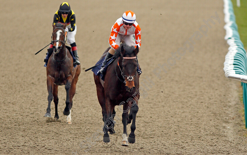 Elmejor-0007 
 ELMEJOR (Kieran O'Neill) wins The Betway Novice Stakes
Lingfield 2 Jan 2020 - Pic Steven Cargill / Racingfotos.com