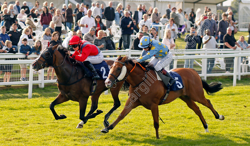 Dashing-Dick-0001 
 DASHING DICK (nearside, Laura Pearson) beats OLD NEWS (farside) in The Silk Series Handicap
Yarmouth 14 Jul 2021 - Pic Steven Cargill / Racingfotos.com