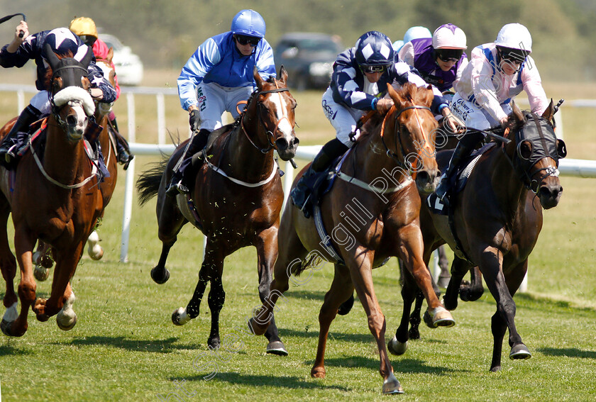 Golden-Guest-0002 
 GOLDEN GUEST (centre, Daniel Tudhope) beats GLORIOUS PLAYER (right) in The Pepsi Max Handicap
Doncaster 29 Jun 2018 - Pic Steven Cargill / Racingfotos.com