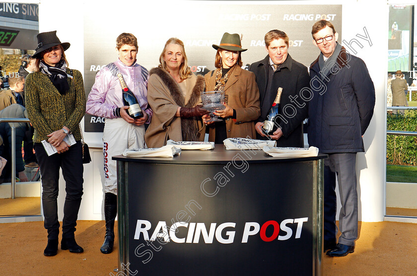 North-Hill-Harvey-0008 
 Presentation by Alan Byrne to Mrs Widdowson and Mrs Kelvin-Hughes, Dan Skelton and Harry Skelton for The Racing Post Arkle Trophy Trial Novices Chase won by NORTH HILL HARVEY Cheltenham 19 Nov 2017 - Pic Steven Cargill / Racingfotos.com