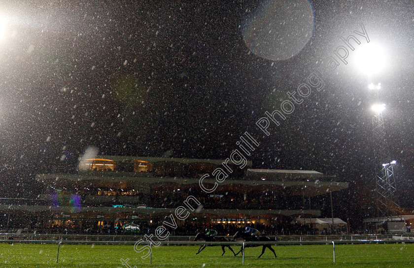 Liiqing-Hill-0001 
 LIIQING HILL (Per-Anders Graberg) wins The Breeders Trophy Classic Consolation
Bro Park, Sweden 21 Sep 2018 - Pic Steven Cargill / Racingfotos.com